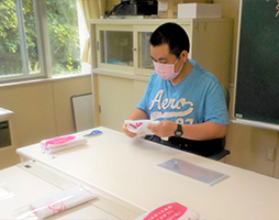 タオル折り加工請負